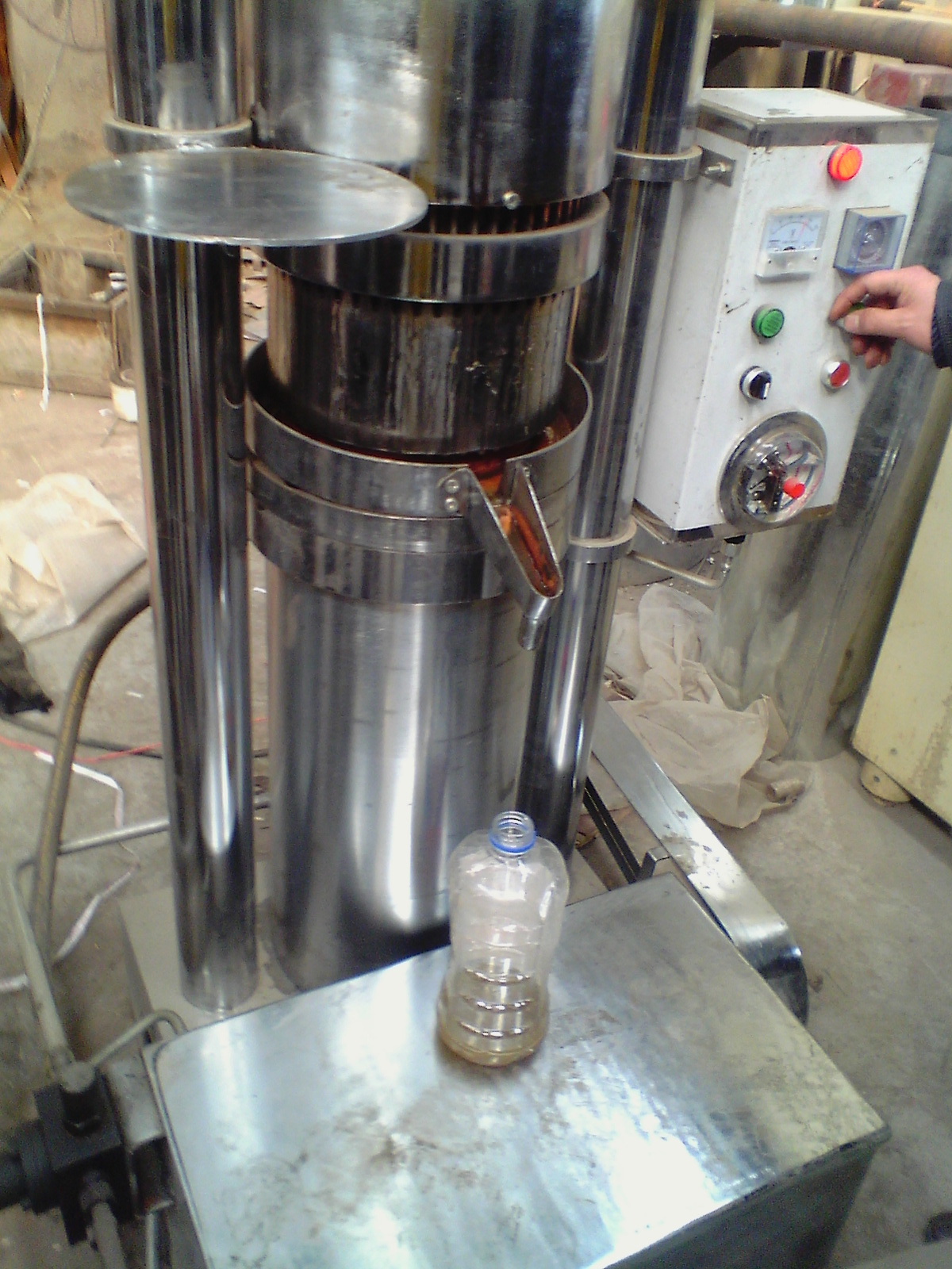 Һ��ե�͙C��ե�F��ʾ��D